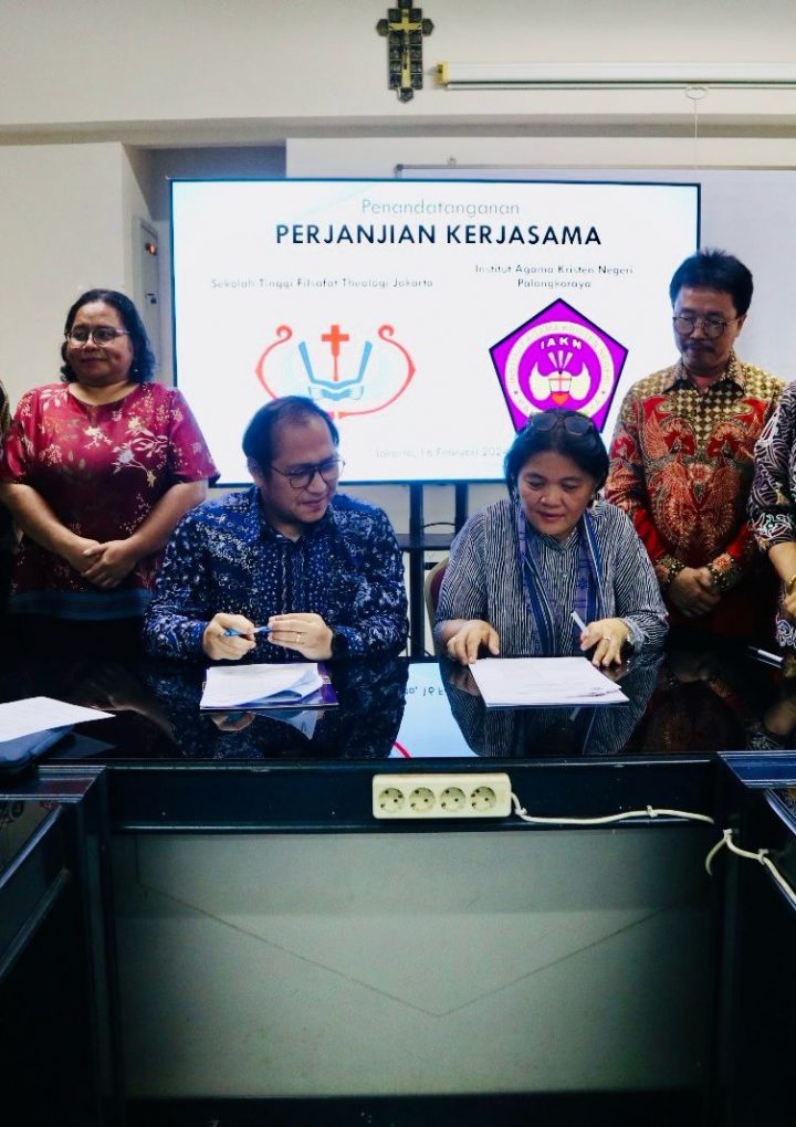 Perjanjian Kerja Sama STFT Jakarta dan IAKN Palangka Raya