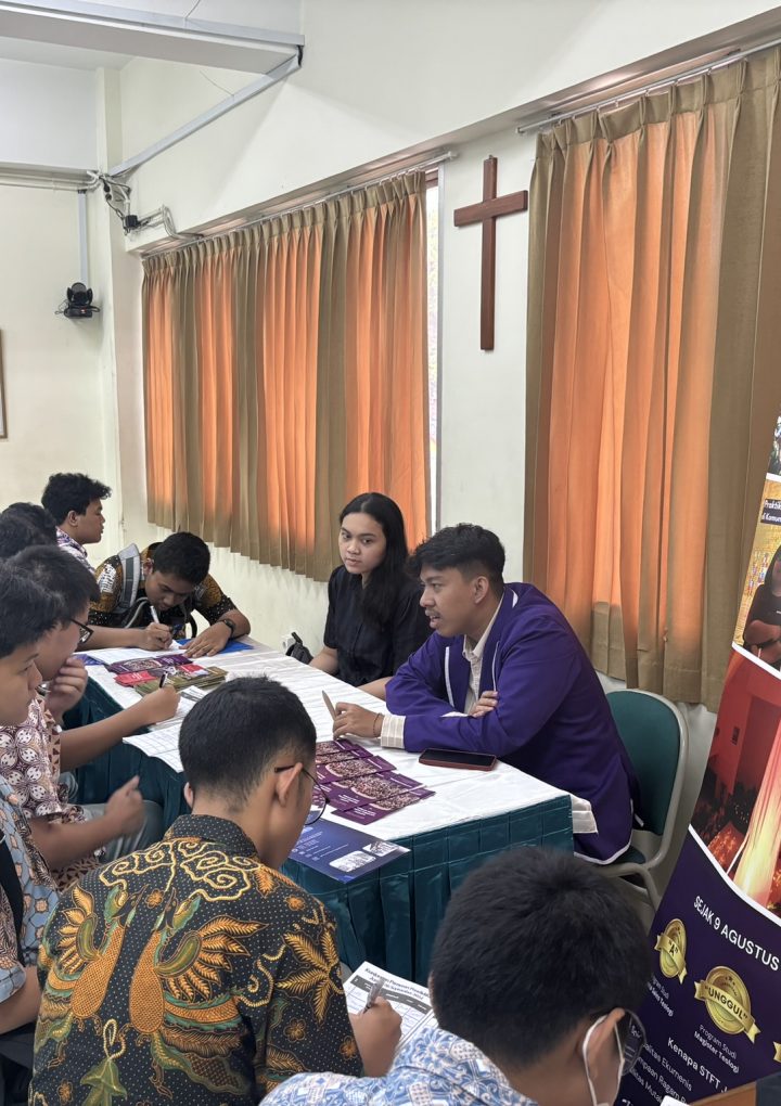 STFT Jakarta di Education Fair SMAK 7 BPK Penabur Jakarta