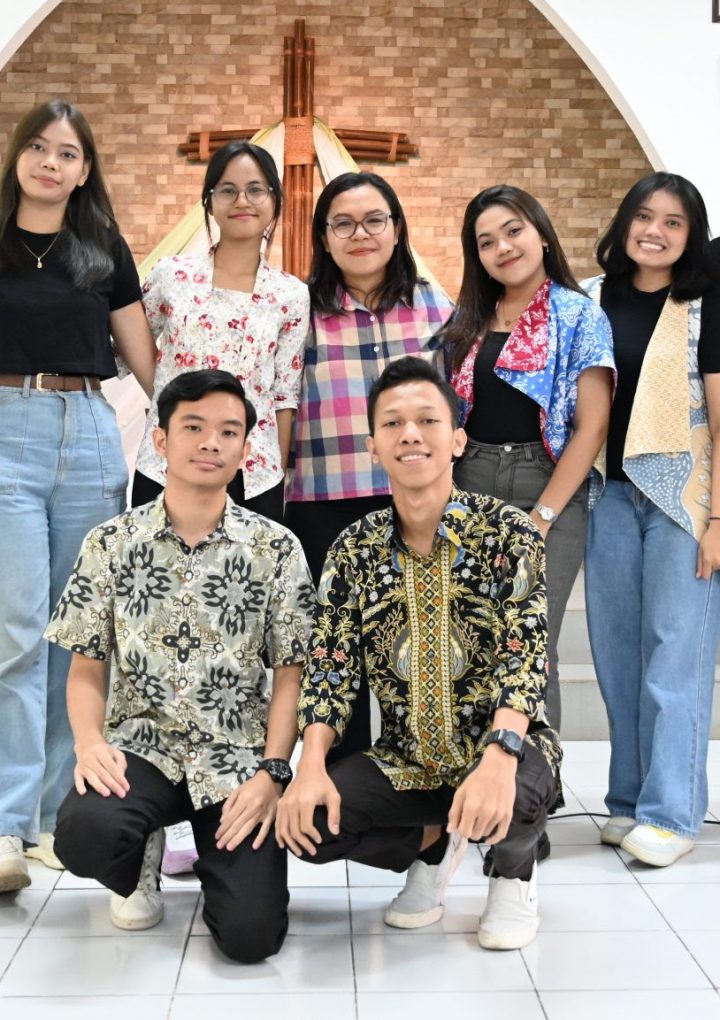 Mengawali Pekan yang Baru dengan Berjalan Bersama dengan Tuhan